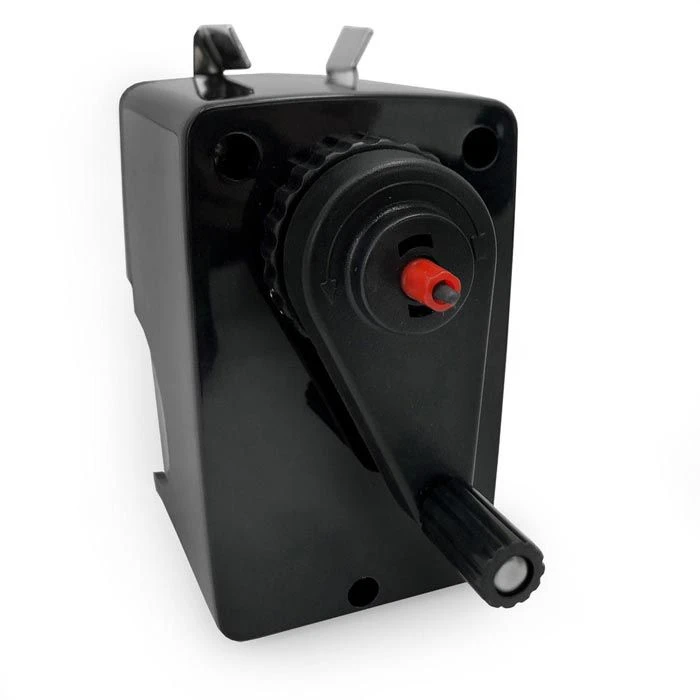 Westcott Spitzmaschine E-14216 00, Mit Kurbel, Kunststoff, Stiftdurchmesser Bis 12mm, Schwarz 4 Westcott Spitzmaschine E-14216 00, Mit Kurbel, Kunststoff, Stiftdurchmesser Bis 12mm, Schwarz – Bild 2