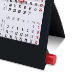 Geiger Tischkalender Roll Up 3, 3 Monate Auf 1 Seite, Mit Drehmechanik, 13 X 18cm -Leitz Shop 3055528d5e9fab1b0eccb46c4d9cd757f2923c2a tischkalender geiger roll up 3 jahr 2023 2024