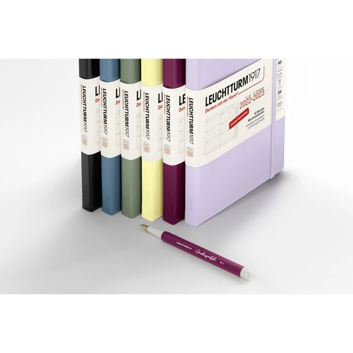 Leuchtturm1917 Buchkalender Wochenkalender, 1 Woche Auf 2 Seiten, Hardcover, Port RedA5 10 Leuchtturm1917 Buchkalender Wochenkalender, 1 Woche Auf 2 Seiten, Hardcover, Port RedA5 – Bild 8