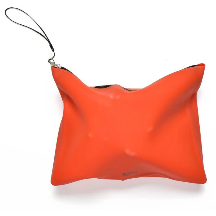 Foldersys Reißverschlussbeutel 40486-80, Phat-Bag, A6, Rot, Aus Silikon, 1 Fach 6 Foldersys Reißverschlussbeutel 40486-80, Phat-Bag, A6, Rot, Aus Silikon, 1 Fach – Bild 4