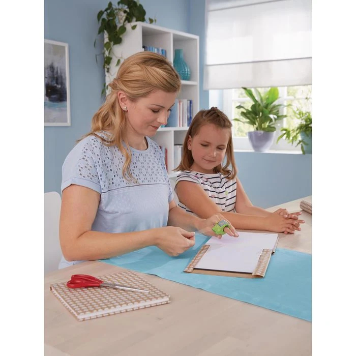 Tesa Klebefilmabroller 58241 Mini, Hellgrün, Handabroller Für Kleberollen 19mm X 10m 5 Tesa Klebefilmabroller 58241 Mini, Hellgrün, Handabroller Für Kleberollen 19mm X 10m – Bild 3